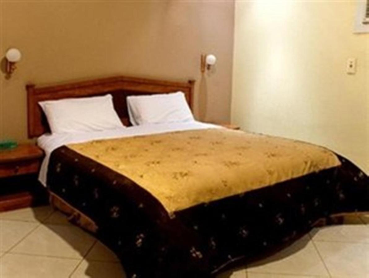 Bait Al Amani Suites Rijad Pokój zdjęcie